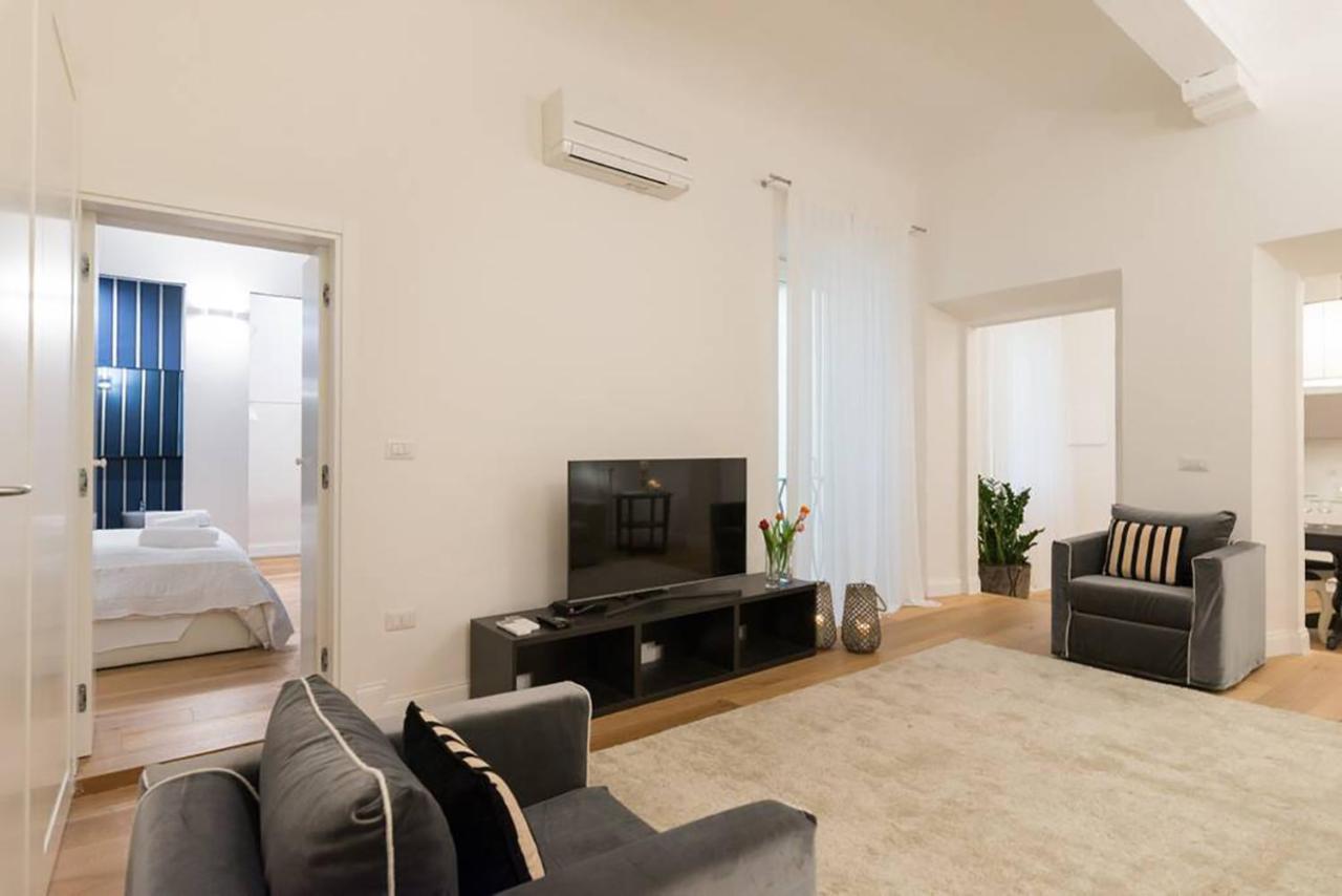 Tg - One Bedroom Luxury Apartment In The Fashion District Florence Luaran gambar