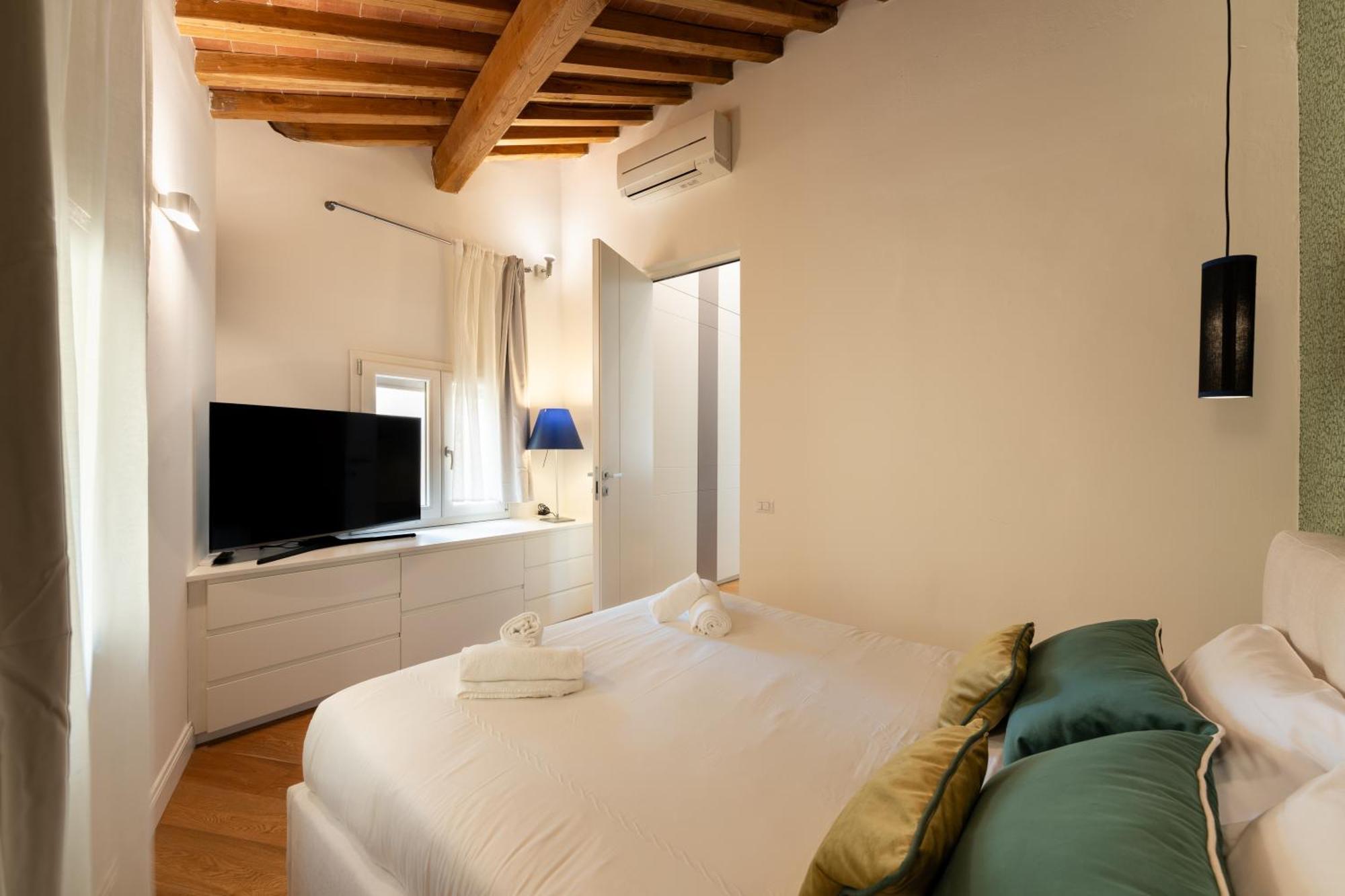 Tg - One Bedroom Luxury Apartment In The Fashion District Florence Luaran gambar