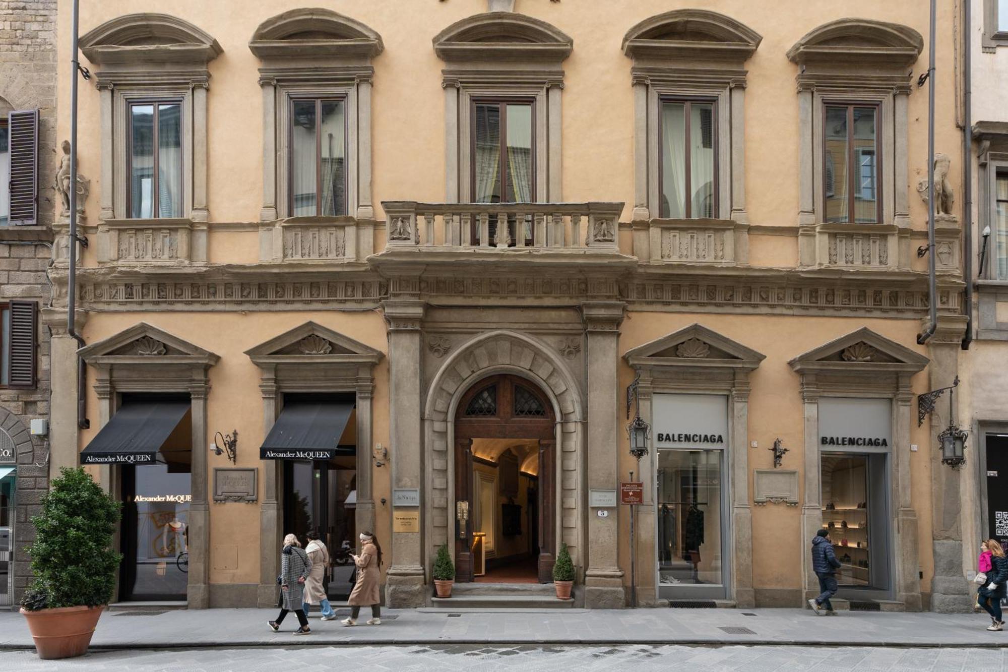 Tg - One Bedroom Luxury Apartment In The Fashion District Florence Luaran gambar
